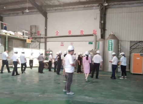 湖南省人大黨委會(huì)黨組副書(shū)記<div   id=